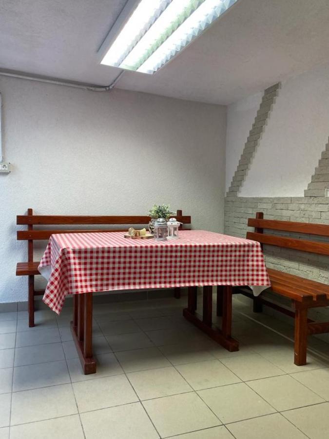 Citrus Accommodation Kastela Exterior photo